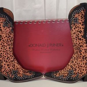 DONALD J. PLINER MADE IN THE MOUNTAINS OF ITALY LEOPARD  HAIRCALF BOOTS $1299.00